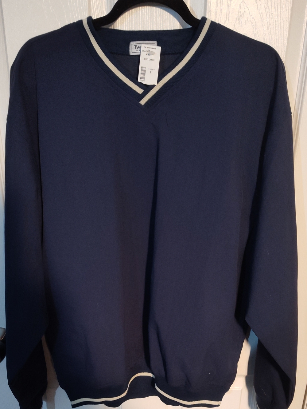 Classic Men's Navy V-Neck Sweater with White Contrast Trim